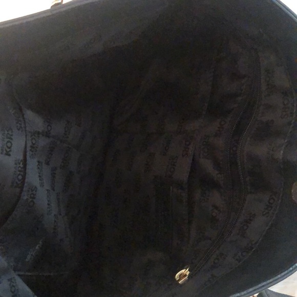 🖤 MK 2 Piece 🖤 Michael Kors Black & Gold Bag & Wallet Set 🖤 Read Description - Picture 12 of 14